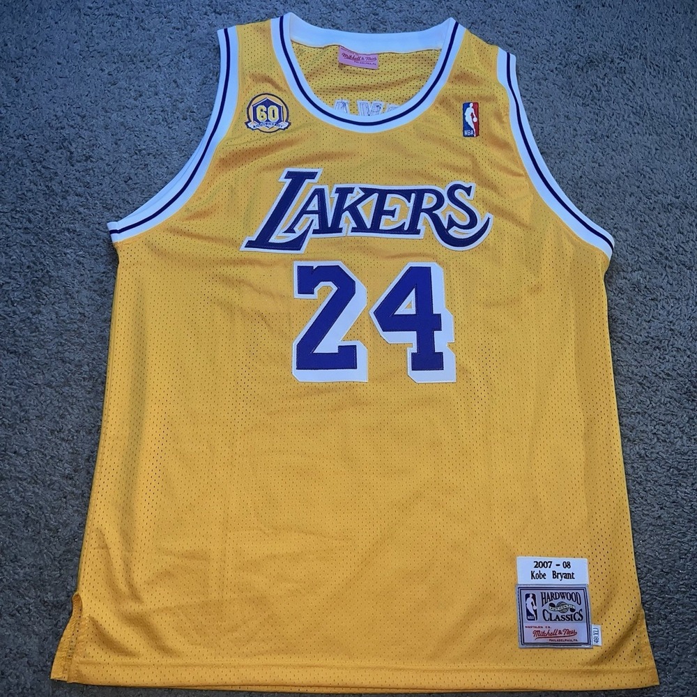 Kobe Bryant 24 Lakers Jersey XL Mitchell Ness Hardwood Classics 2006